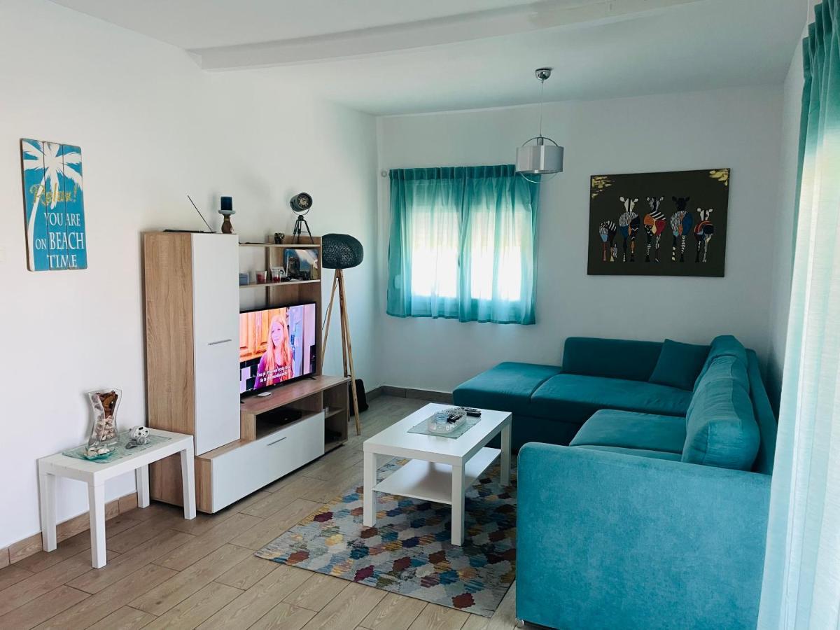 Villa ,,Sea Breeze,, - Home By The Sea Неа-Анхиалос Экстерьер фото